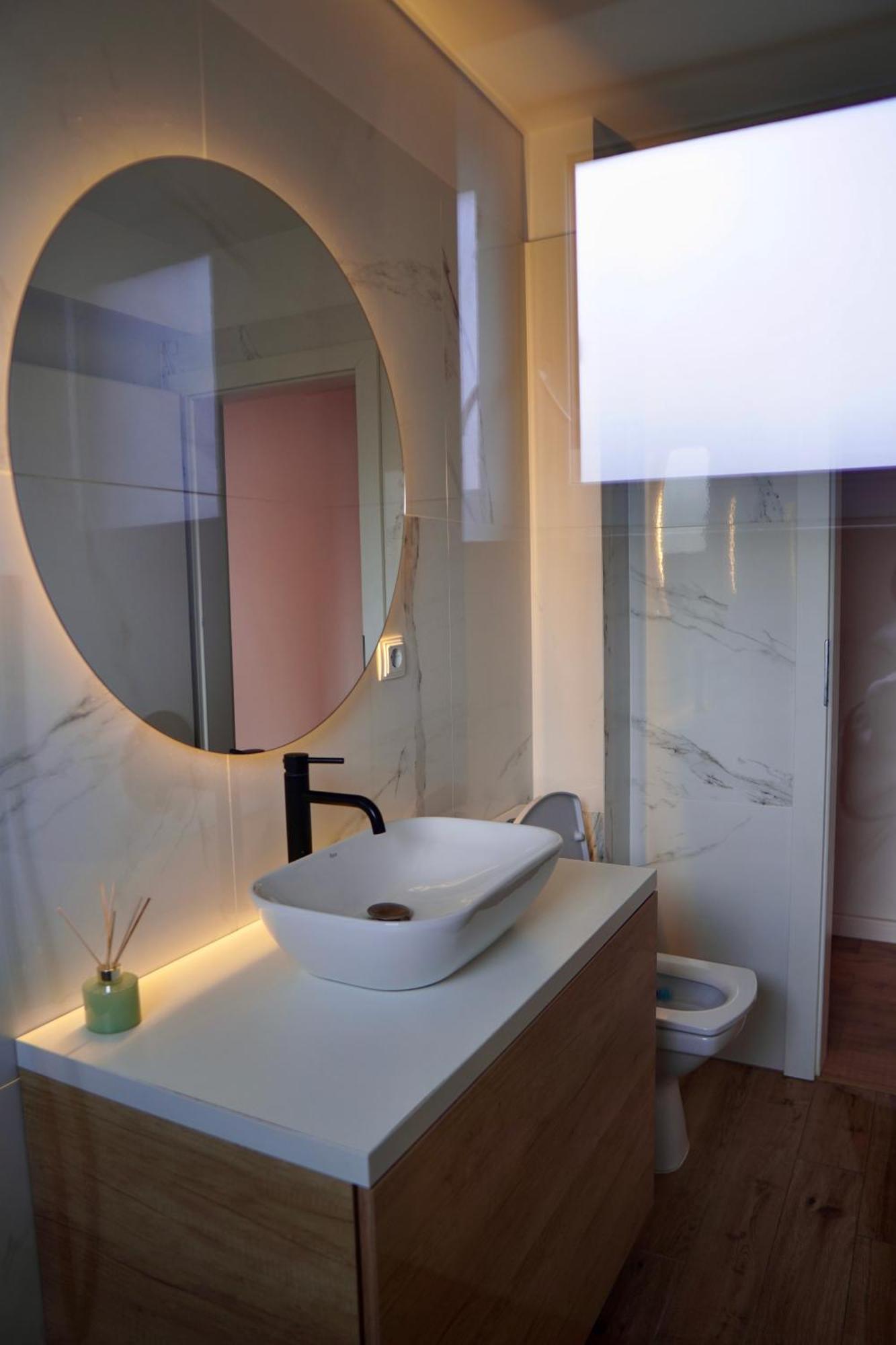 Coresi, 2 Camere, Sleeps 6 Large Private Garden Apartment Pets Welcome Braşov Dış mekan fotoğraf